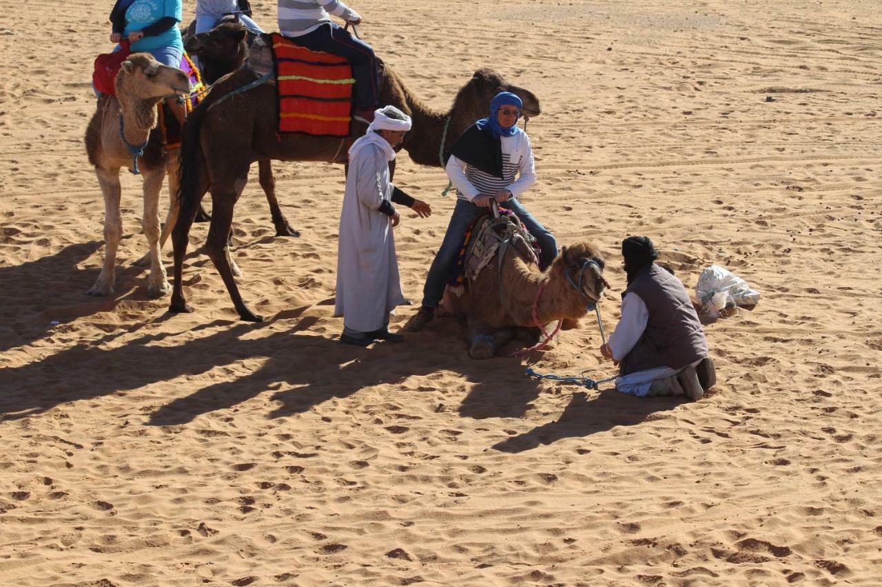 La Gazelle Bleue Hotell Merzouga Eksteriør bilde